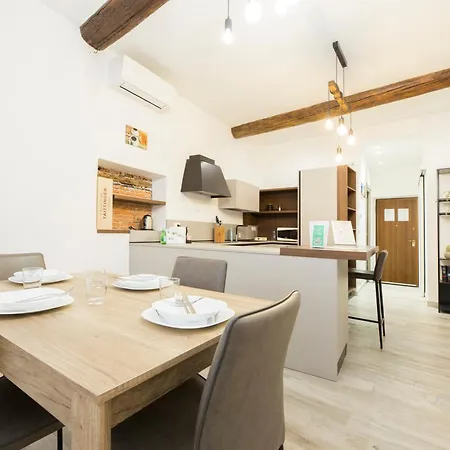 Acquario 3', 2br, Ac, Wifi & Netflix By Tilo * Génova