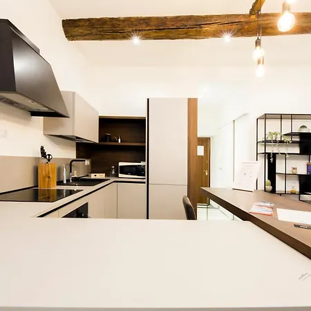 Acquario 3', 2br, Ac, Wifi & Netflix By Tilo Apartamento